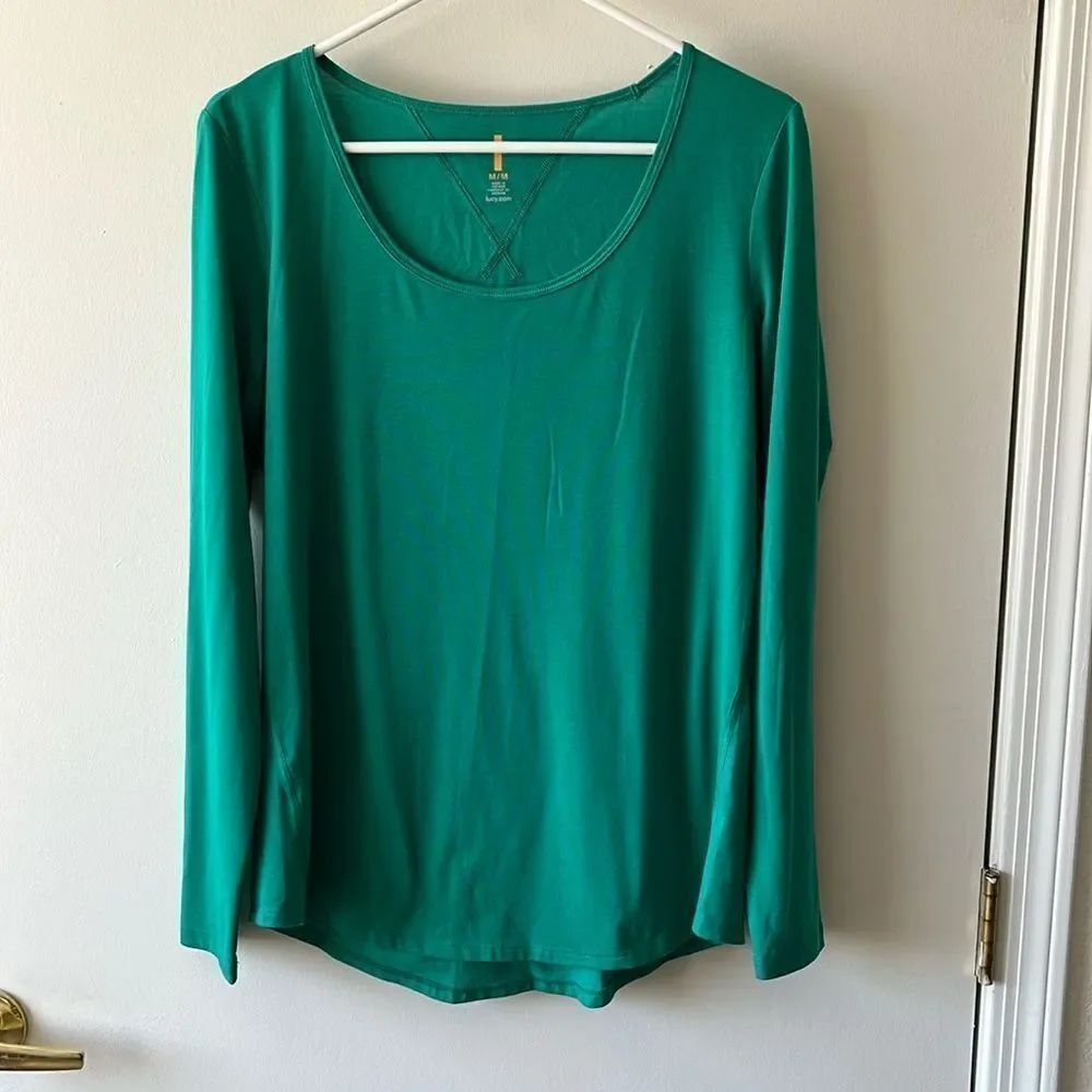 Lucy Long Sleeve Top Size M Gently used Green